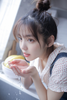 女朋友的丰满妈咪